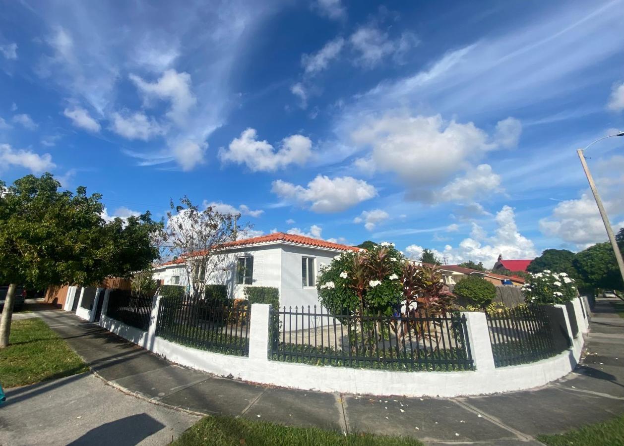 Main House 3 Bed 2 Bath & Guest House 1 Bed 1 Bath Miami Ngoại thất bức ảnh