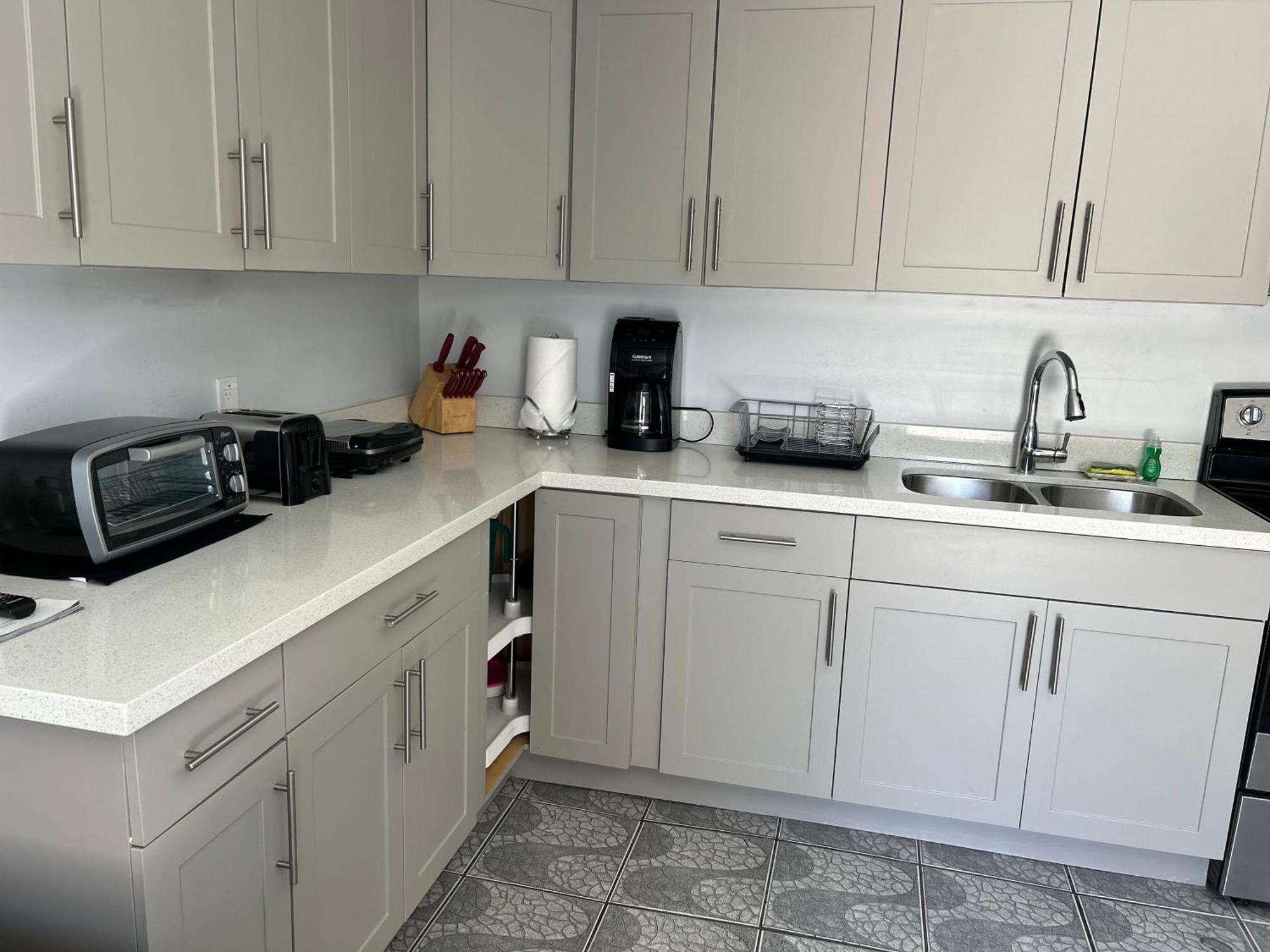 Main House 3 Bed 2 Bath & Guest House 1 Bed 1 Bath Miami Ngoại thất bức ảnh